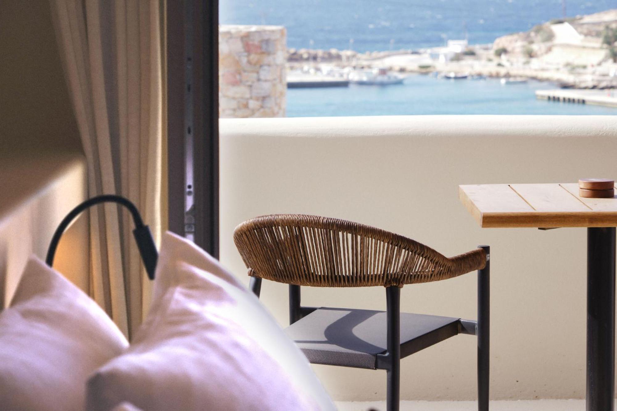 Agave Donousa Suites エクステリア 写真