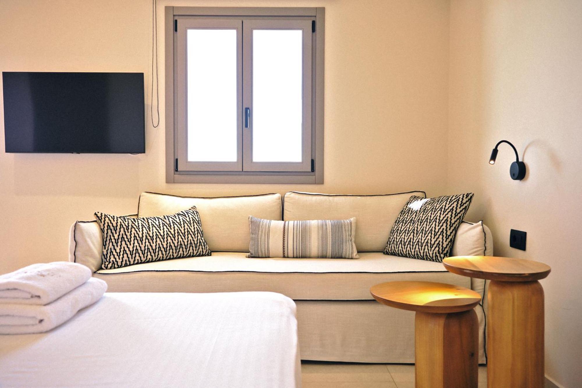 Agave Donousa Suites エクステリア 写真