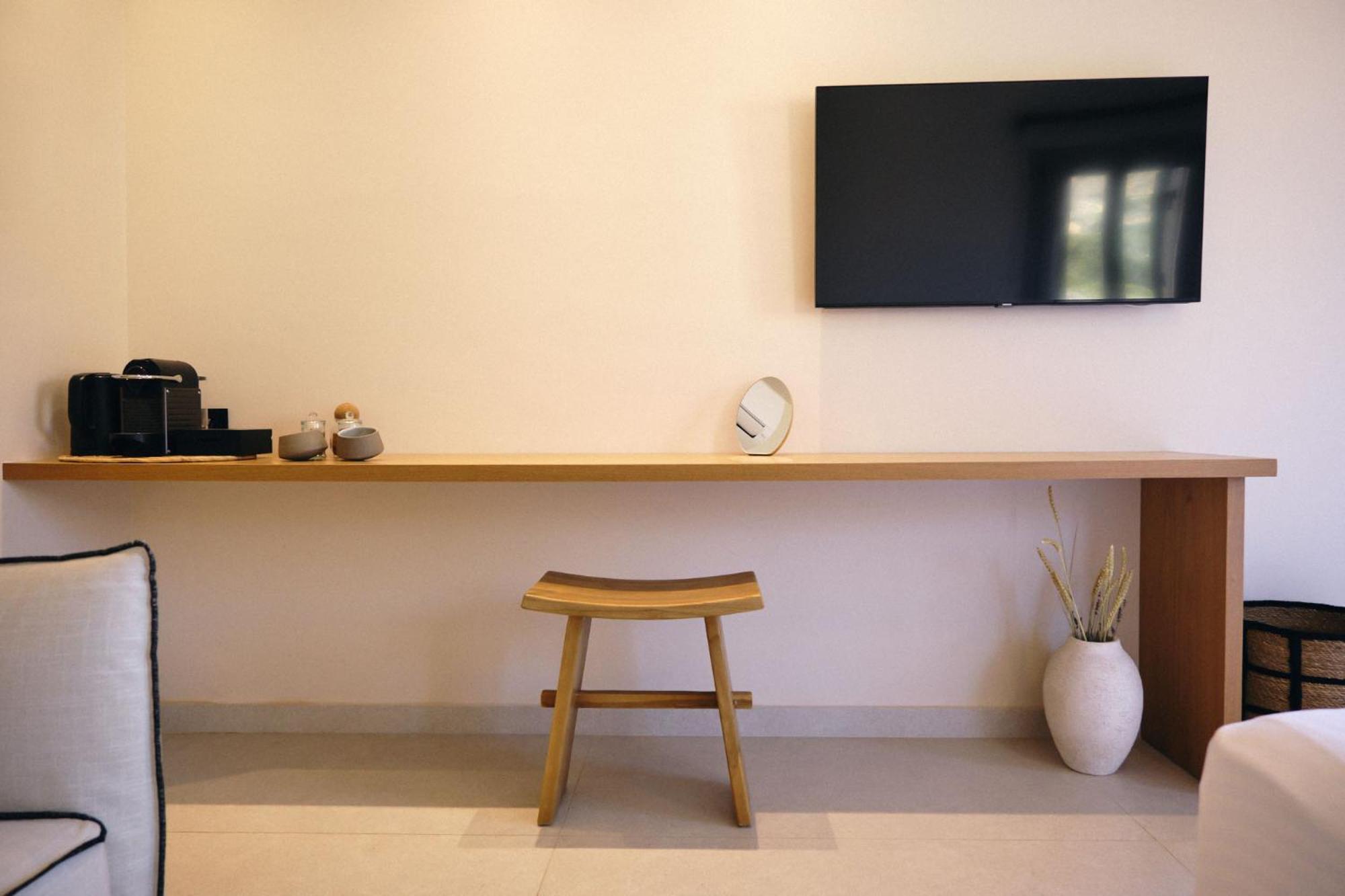 Agave Donousa Suites エクステリア 写真