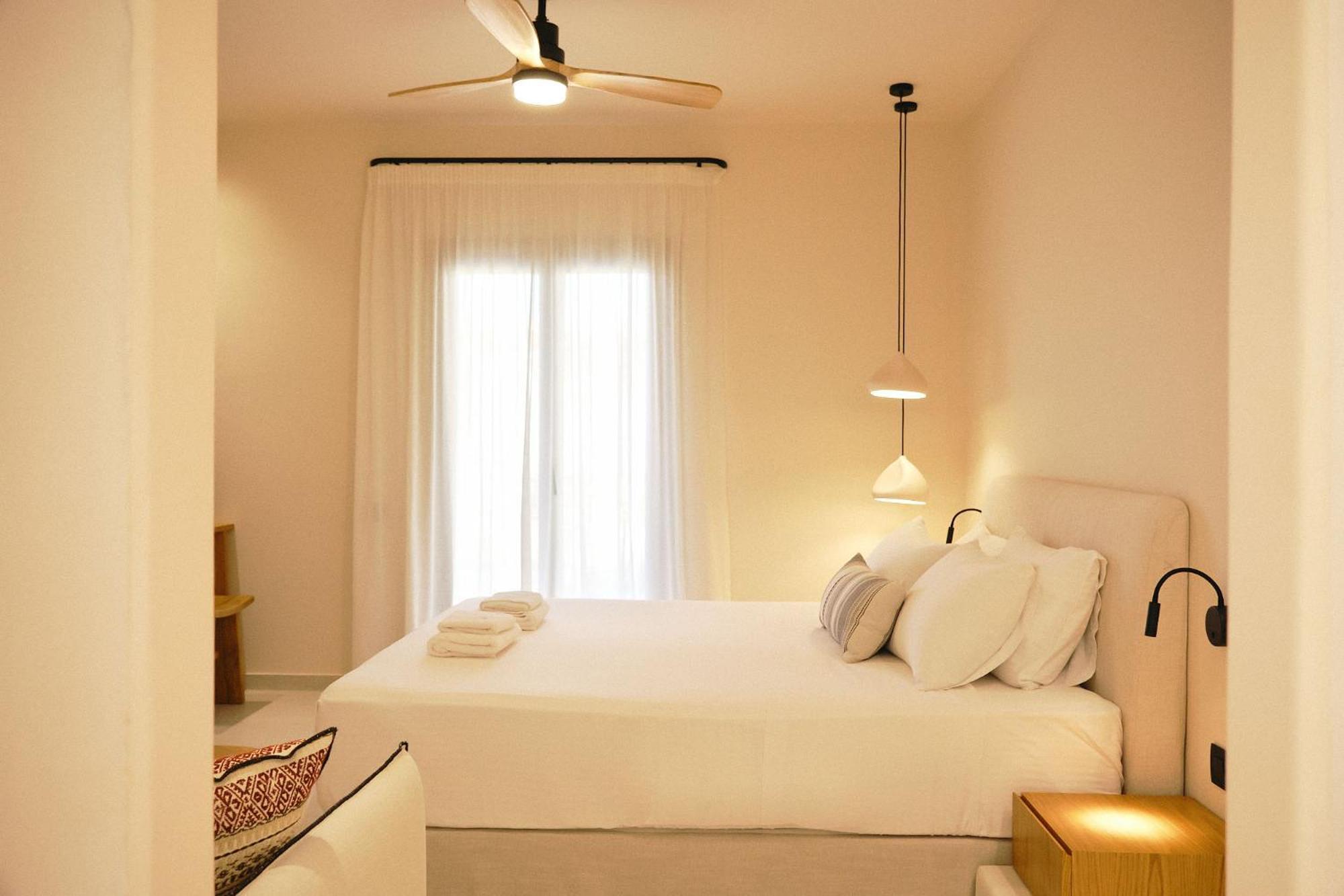 Agave Donousa Suites エクステリア 写真