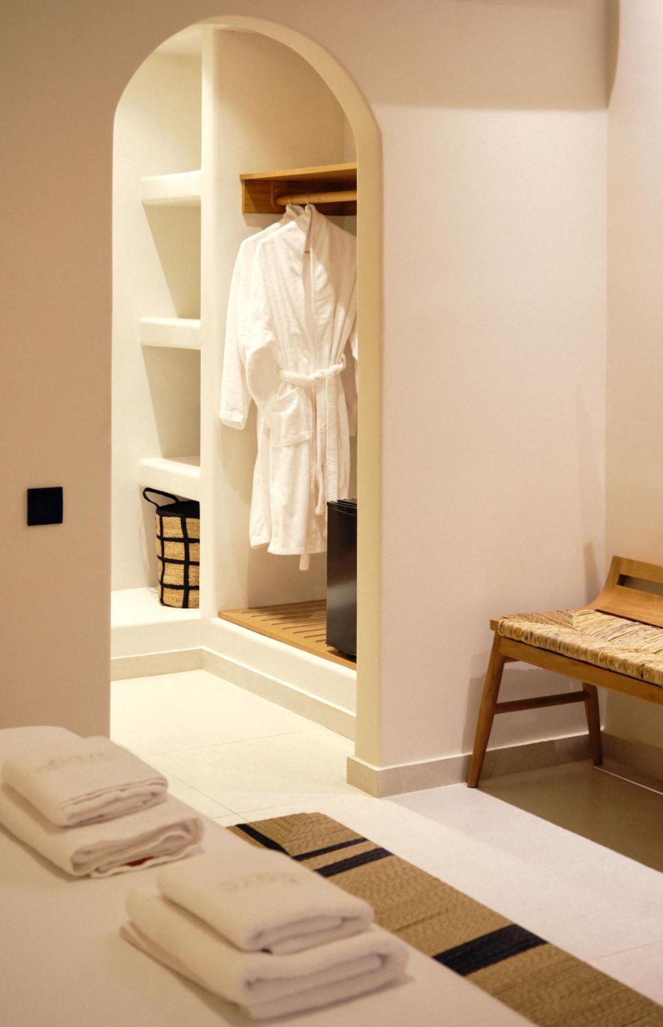 Agave Donousa Suites エクステリア 写真